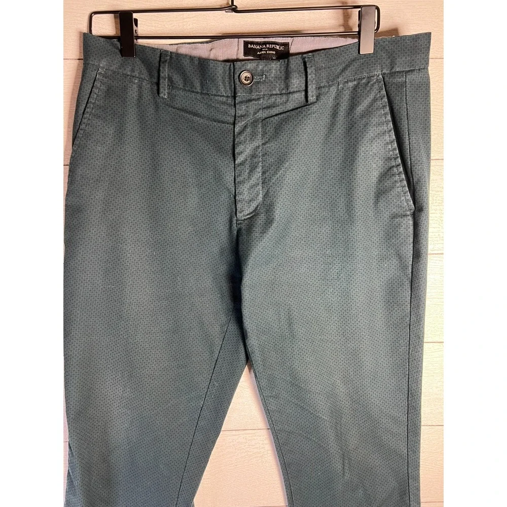 Banana Republic Mens 32x30 (34x28.5) Aiden Chino Pants Teal Blue Micro Print Dot